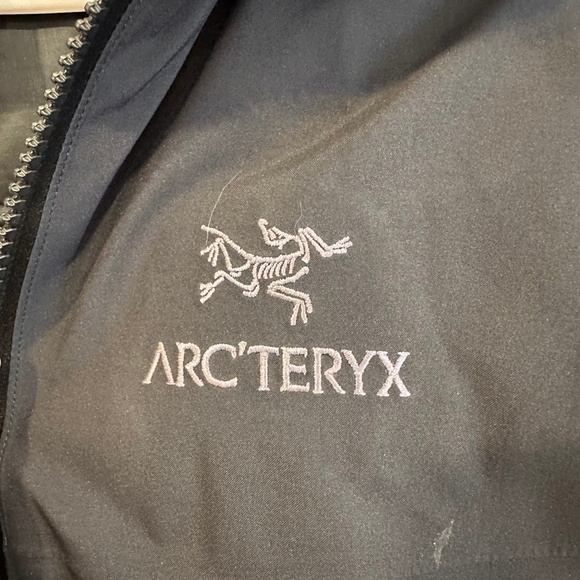 Arc'teryx Fission SV Winter Jacket - Picture 6 of 12
